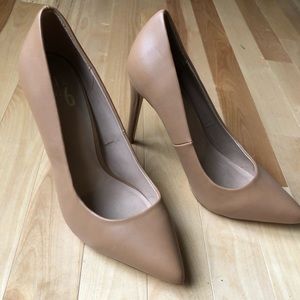 Mix no. 6 nude pumps